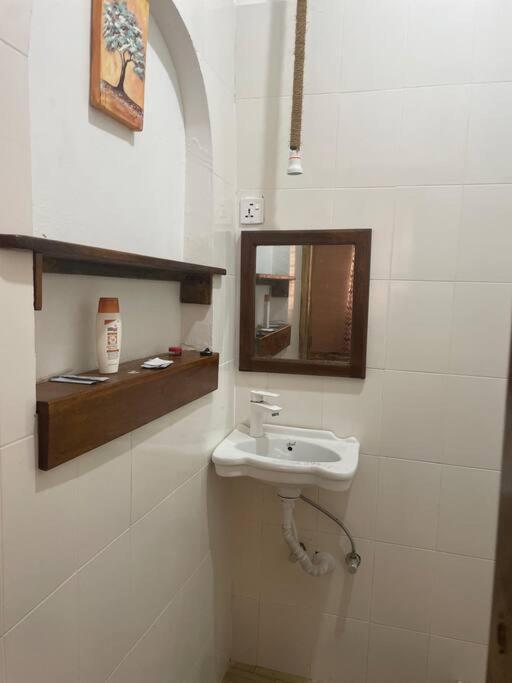 B Home Zanzibar Kiwengwa  Kültér fotó